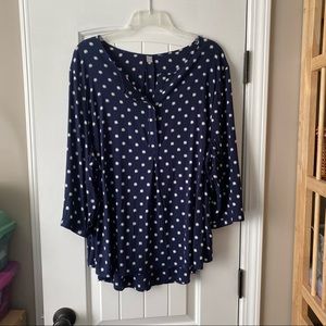 Women’s lightweight long-sleeved top size 2X